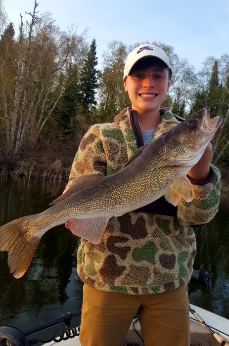 Photo of Walleye Caught by Benjamin with Mepps Comet Mino in Manitoba