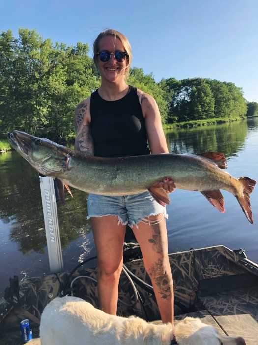 Photo of Musky Caught by Courtney with Mepps Aglia & Dressed Aglia in Wisconsin